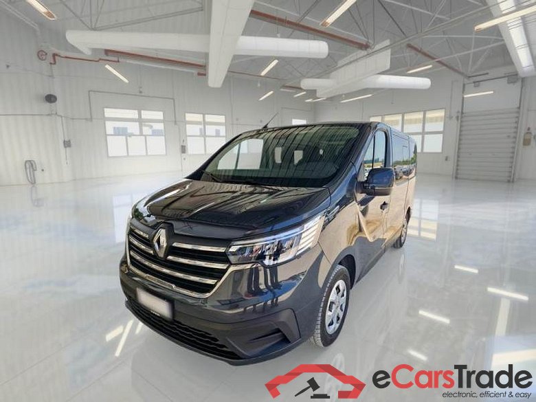 RENAULT TRAFIC / 2021 / 4P / COMBI INTENS L1 BLUE DCI 150 EDC #1