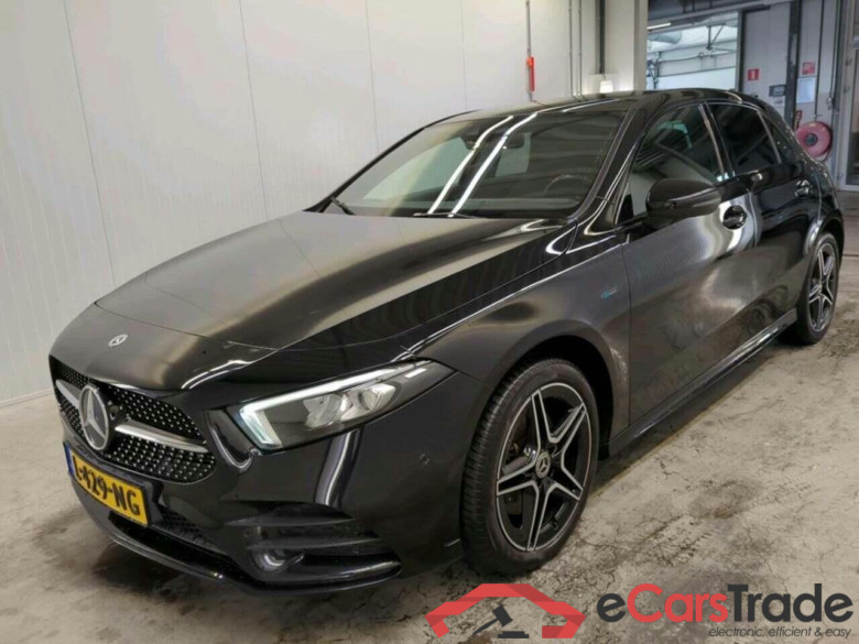 MERCEDES-BENZ A-klasse 250 e Bns Sol. AMG