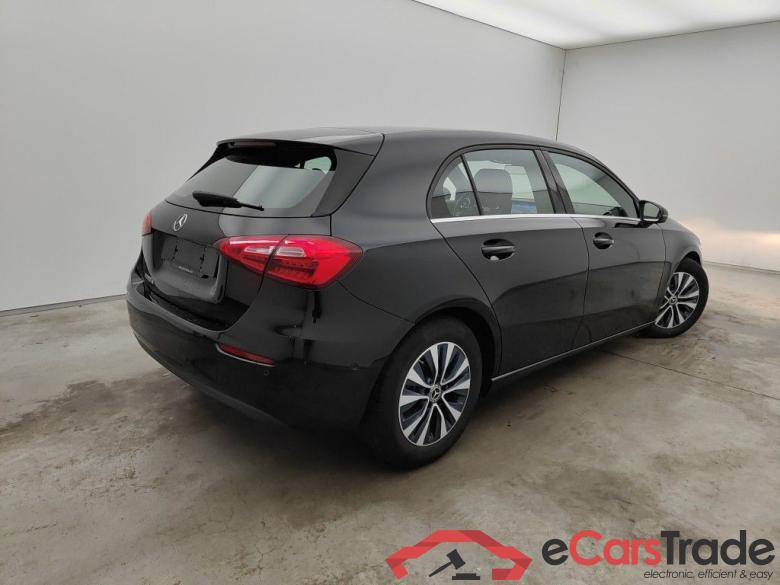 Mercedes-Benz A-Klasse A 180 d Business Solution 5d #2