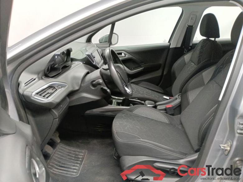 Peugeot 2008 1.2 Puretech 61kW S&S Active 5d #3 Peugeot 2008 1.2 Puretech 61kW S&S Active 5d #3