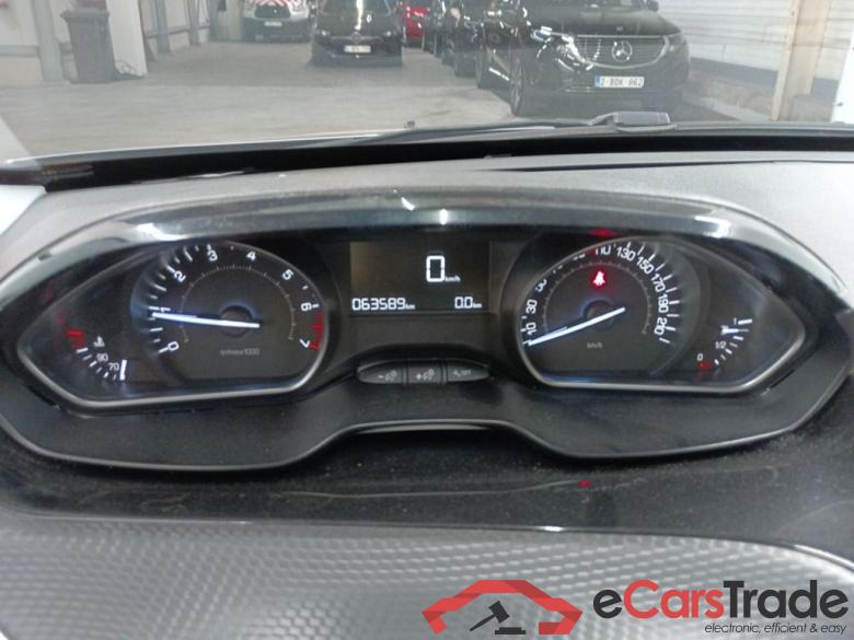 Peugeot 2008 1.2 Puretech 61kW S&S Active 5d #6 Peugeot 2008 1.2 Puretech 61kW S&S Active 5d #6