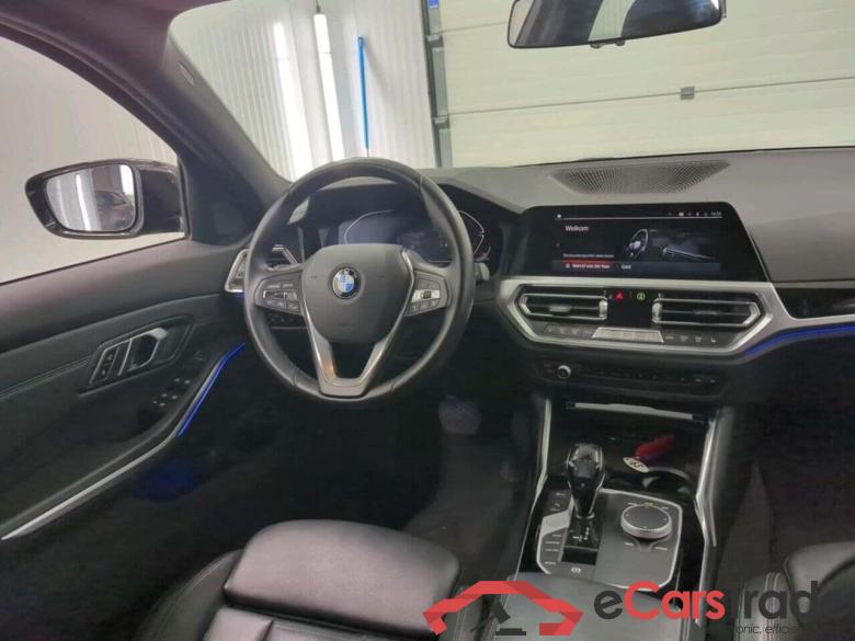 BMW 3-serie Touring 318i Executive Ed. #3