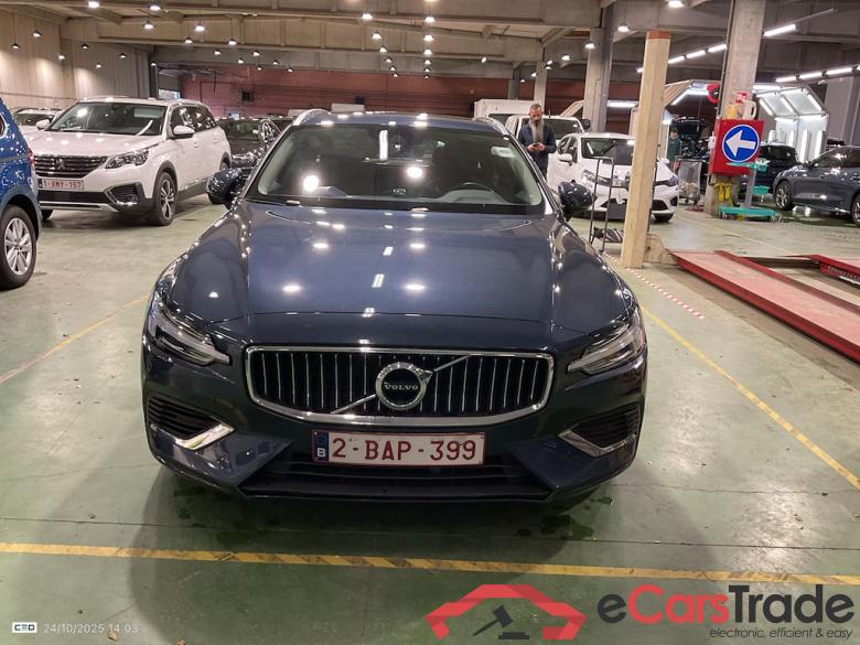 VOLVO V60 2.0 T6 RECHARGE AWD GEARTR INSCRIPTION #2
