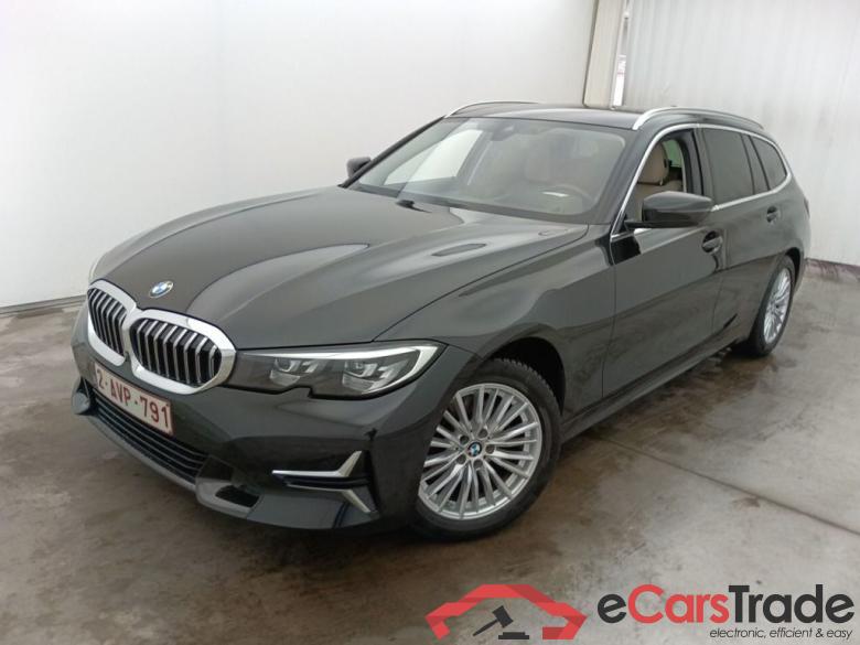 BMW 3 Reeks Touring 320d (140 kW) 5d Luxury Line (total options: 12,091 Ex.Vat) #1 BMW 3 Reeks Touring 320d (140 kW) 5d Luxury Line (total options: 12,091 Ex.Vat) #1