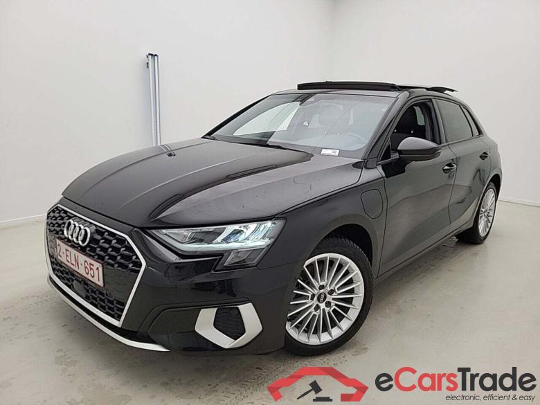 AUDI A3 SPORTBACK 1.4 TFSIE ADVANCED S-TRONIC #1