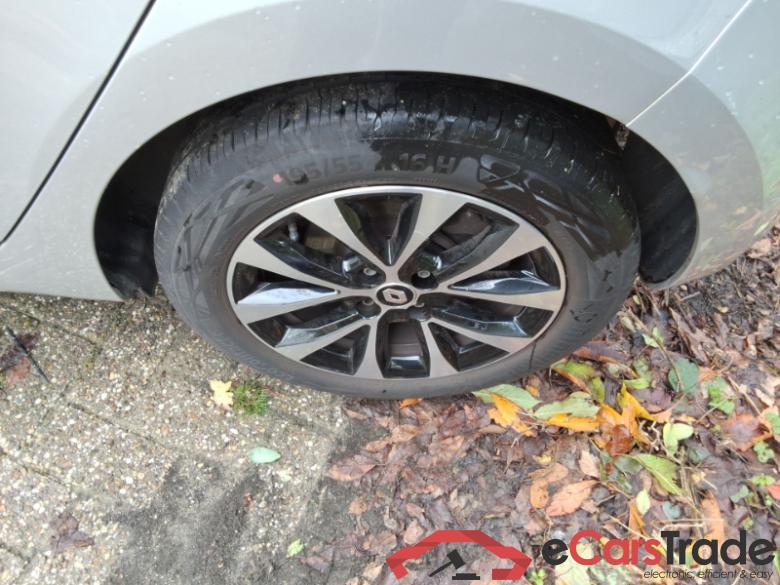 Renault Clio RENAULT Clio Techno TCe 90HP #6