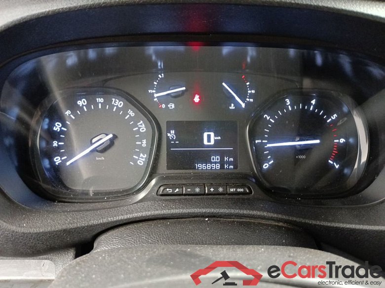 Peugeot Expert Long DC Pro L3 2.0 BlueHDi 120 S&S 4d #6