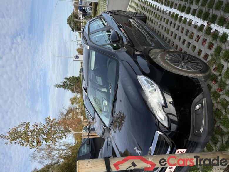 PEUGEOT 2008 1.2i PureTech Active S&S #1