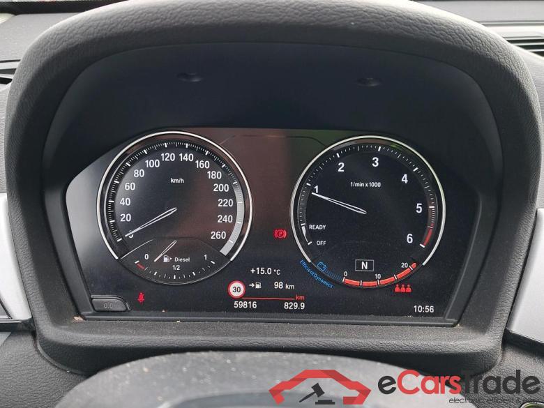 BMW X1 / 2019 / 5P / todoterreno sDrive18d #4