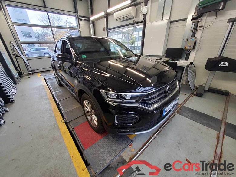 Volkswagen T-Roc (A11)(09.2017->2021) DE - SUV5 1.5 TSI EU6d, Sport OPF (EURO 6d), 2020 - 2022 #2