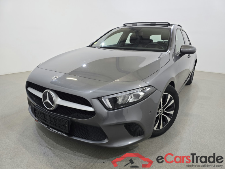 Mercedes A 180d Pano LED-Xenon Widescreen Navi KeylessGo Сamera Klima PDC ...