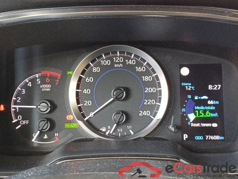 TOYOTA COROLLA / 2019 / 5P / BERLINA 1.8 HYBRID BUSINESS #4