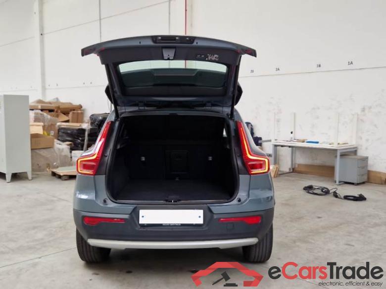 VOLVO XC40 / 2017 / 5P / SUV T5 PLUG-IN HYBRID AUTO RECHARGE INSCR. #5