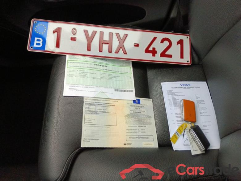 Volvo XC60 D4 120kW Geartronic Inscription 5d #4