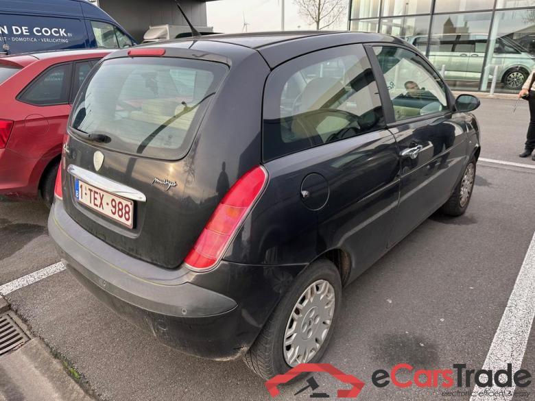 LANCIA Ypsilon Ypsilon 1.3 Multijet 16v Argento #2