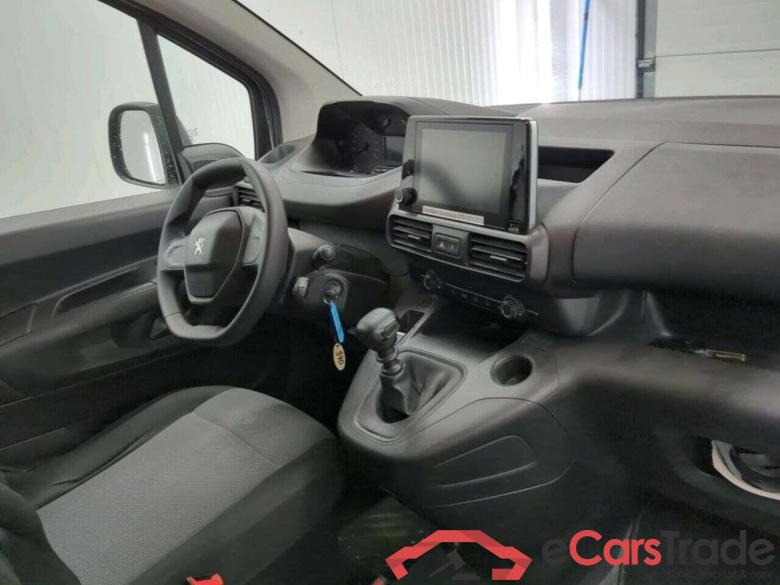 PEUGEOT Partner 1.2 PT. Premium #3