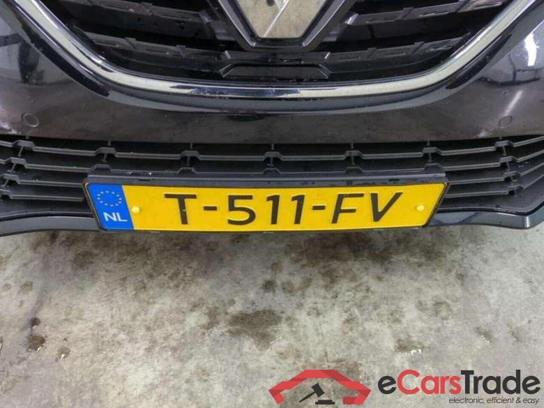 RENAULT Mégane Estate 1.3 TCe140 Equilibre #4