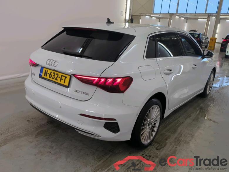 Audi A3 Sportback 30 TFSI S tronic Business edition 5d #2