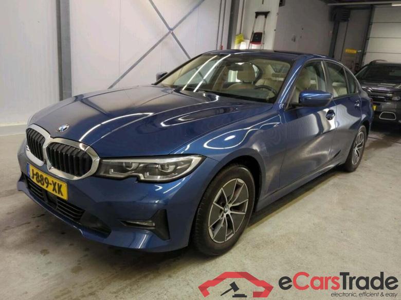 BMW 3-serie 318i High Exe. Ed. #1