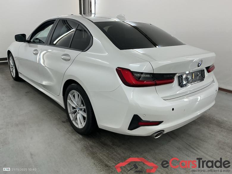 BMW 3-serie 2.0 320D (140KW) XDRIVE 4WD BERLINE EX POLICE #3