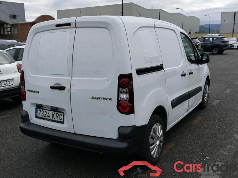 PEUGEOT Partner / 2015 / 3P / furgón derivado de turismo Furgón Confort L1 BlueHDi 73KW (100CV) #2