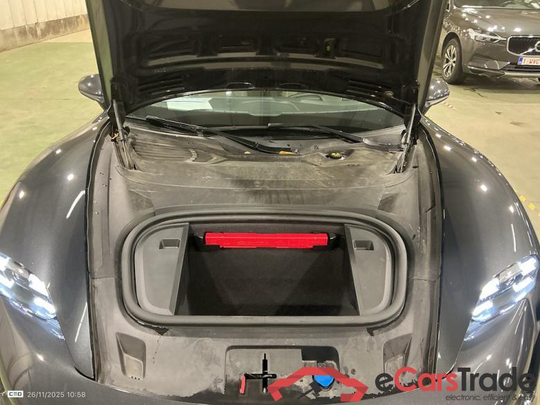 PORSCHE TAYCAN BEV 79KWH AUTO #6