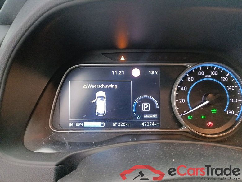 Nissan Leaf Tekna 40kWh 5d #6