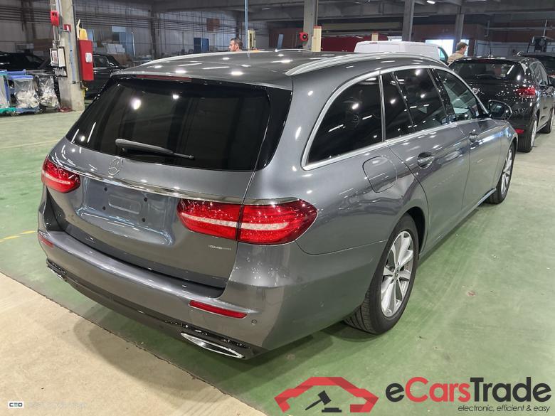 MERCEDES-BENZ CLASSE E BREAK DIESEL (S213) E 200 d Business Solution STOCK #4