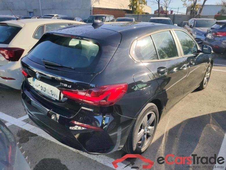 BMW Serie 1 / 2019 / 5P / berlina con portón 116d #2