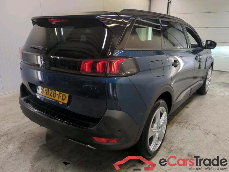 PEUGEOT 5008 1.2 PureT. GT #2