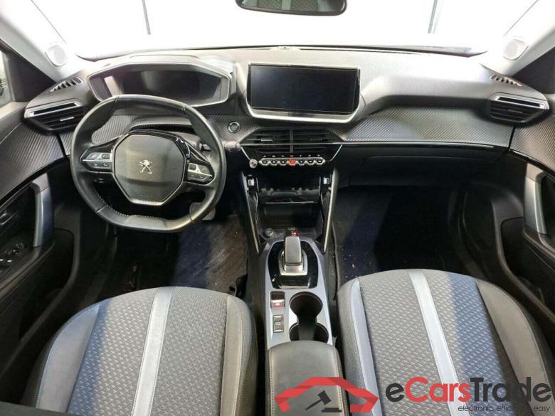 PEUGEOT e-2008 EV Allure 50 kWh #3