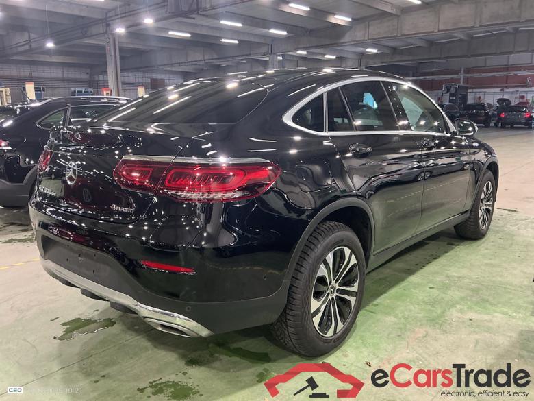 MERCEDES-BENZ GLC COUPE 2.0 GLC 300 DE 4MATIC BUS SOL AUTO #4