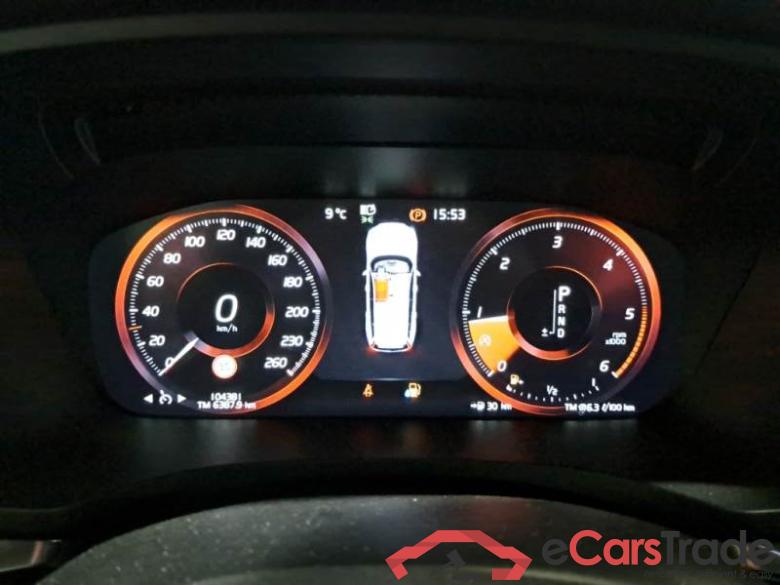 VOLVO V60 / 2019 / 5P / STATION WAGON D3 AUTOM. R-DESIGN #4