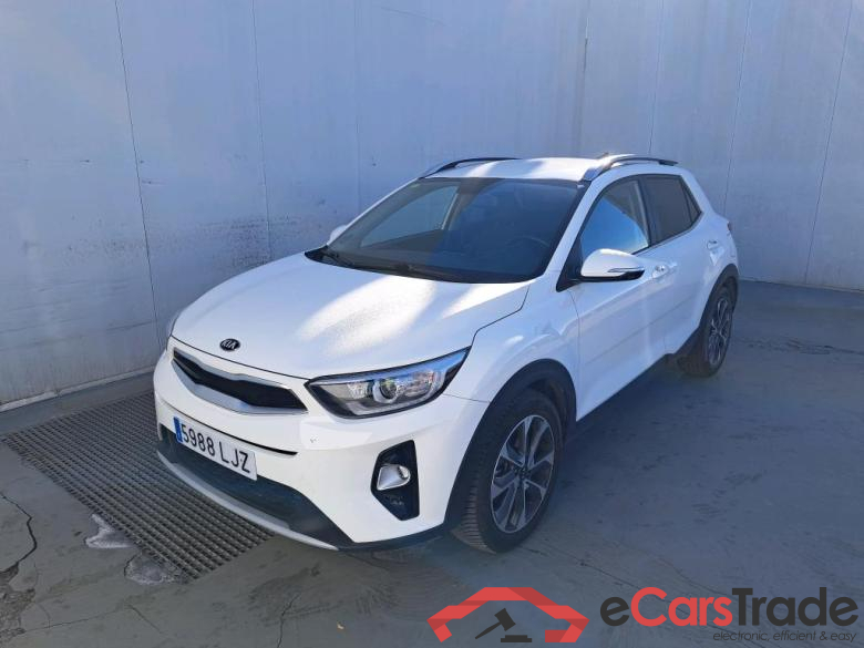 KIA Stonic / 2017 / 5P / todoterreno 1.0 T-GDi 74kW (100CV) Drive (CX)