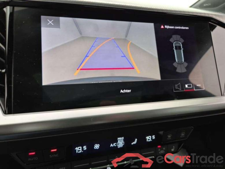 AUDI Q4 e-tron 40 Launch Ed Advanced+ 77kWh #6