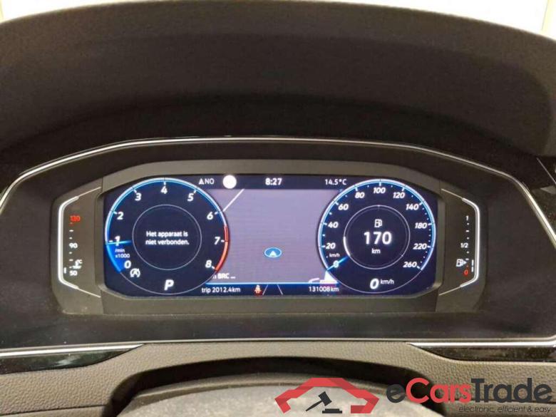 VOLKSWAGEN PASSAT 1.5 TSI R-Line Business + DSG #4