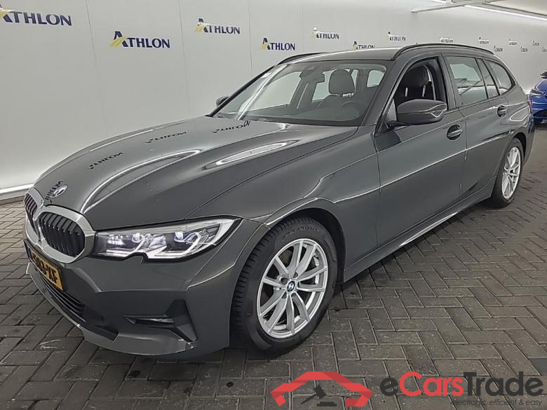 BMW 3-serie Touring 320iA 5D 135kW