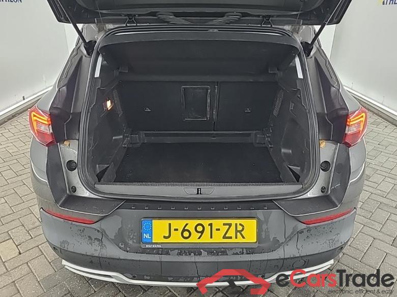 OPEL Grandland X 1.2 Turbo S&S 96kW Bus. Executive Auto 5D #5