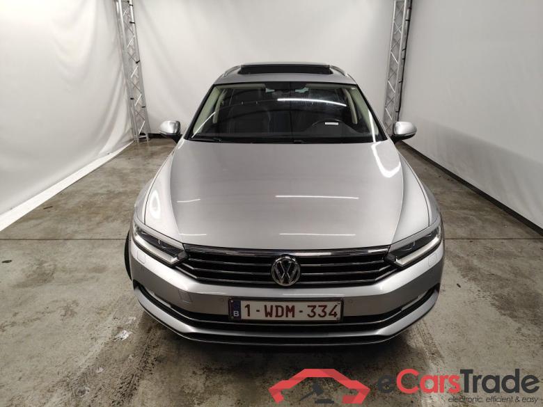 Volkswagen Passat Variant 1.6 TDI Highline Business DSG-7 5d #5