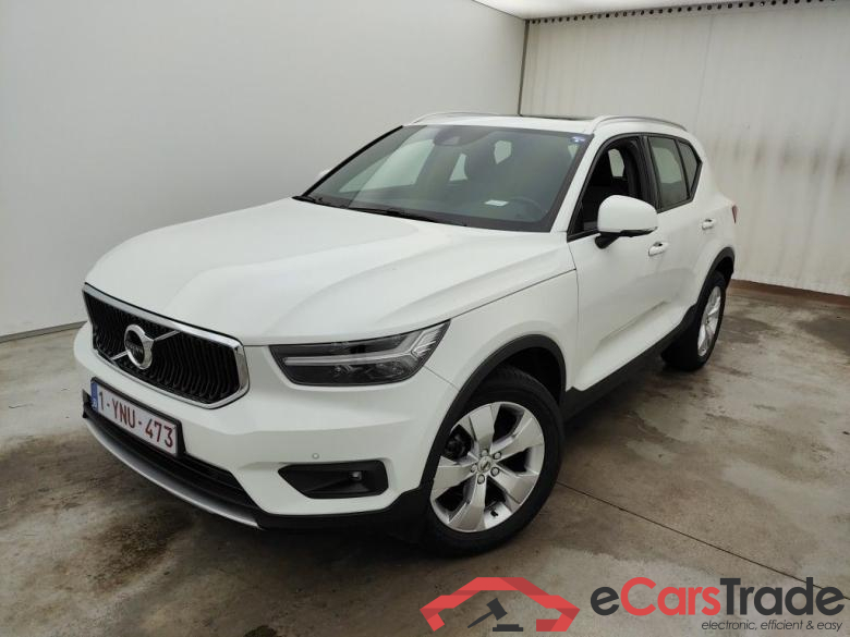 Volvo XC40 T3 Momentum Pro 5d