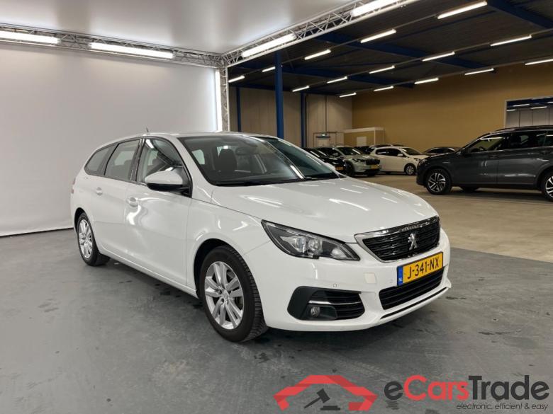 PEUGEOT 308 SW 1.2 PureTech Blue Lease Active #2