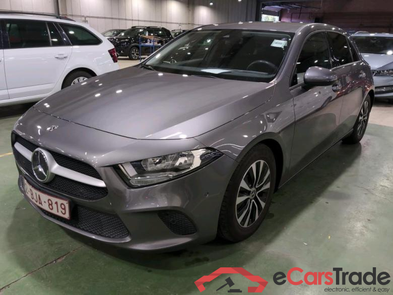 MERCEDES-BENZ CLASSE A DIESEL (W177) A 180 d Business Solution