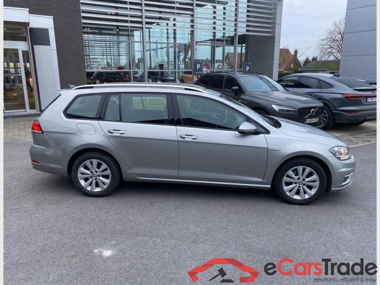 VOLKSWAGEN Golf Variant VII CNG Golf Variant CL 1.4 TGI BlueMotion 81 kW (110 ch) 6 vitesses manuel #4