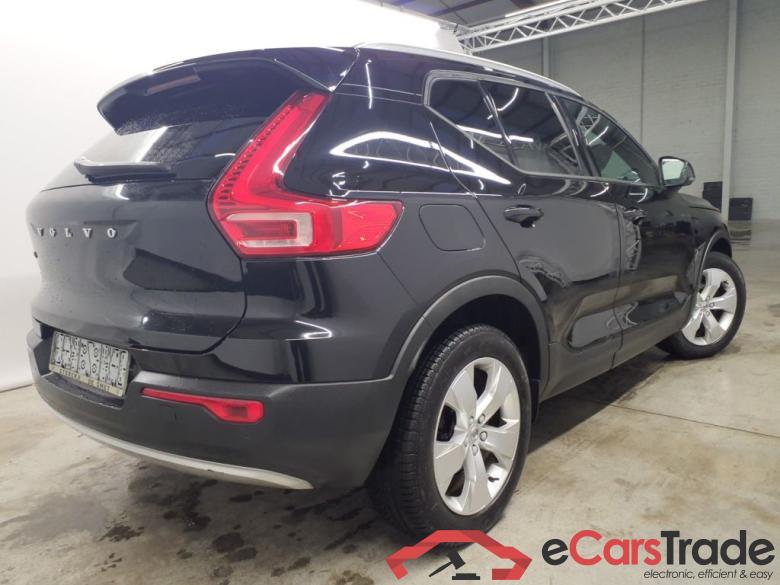 Volvo XC40 D3 Geartronic Momentum Pro 5d #2