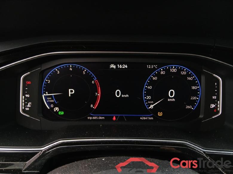 VOLKSWAGEN Polo / 2021 / 5P / berlina con portón R-Line 1.0 TSI 70kW (95CV) DSG #4