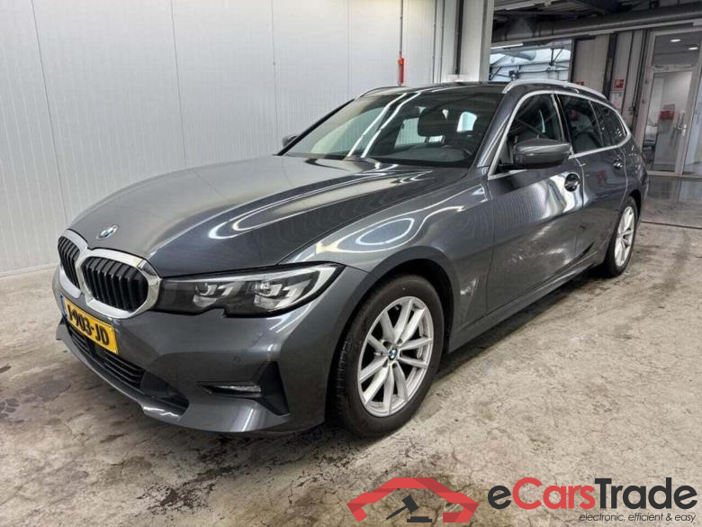 BMW 3-serie Touring 318i Executive Ed.