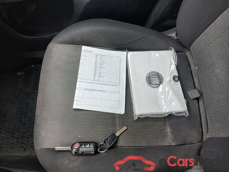 FIAT Doblò Cargo/2015/4P/furgón derivado de turismo Cargo XL Base Plus 1.6 Mjet 78kW (105CV) #5