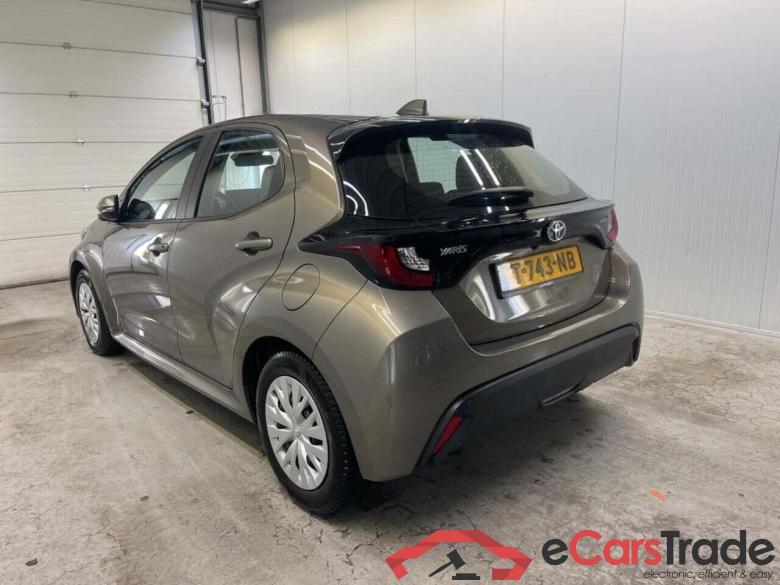 TOYOTA Yaris 1.5 Hyb. Active #6