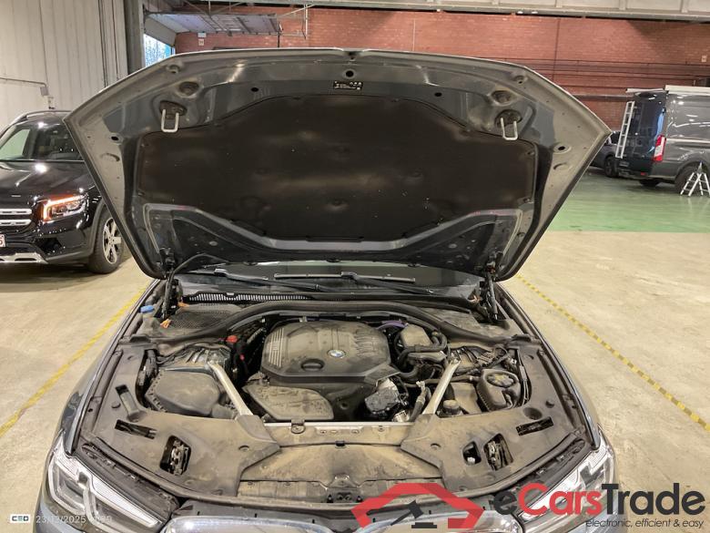 BMW 5-serie 2.0 520D 120KW AUTO #6