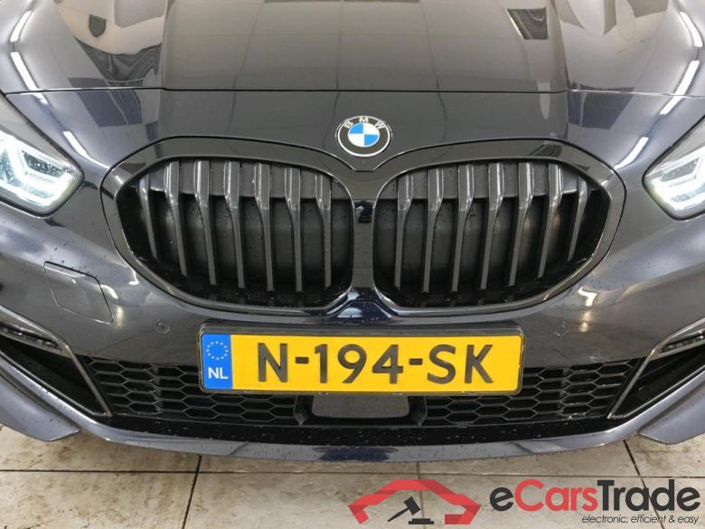 BMW 1 Serie 118iA M Sport 5d #5